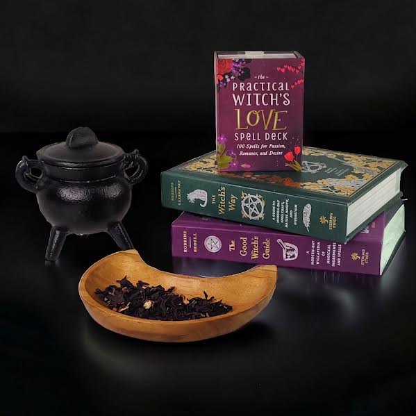 Luna Lovewitch Enchanted Herbs - Hibiscus