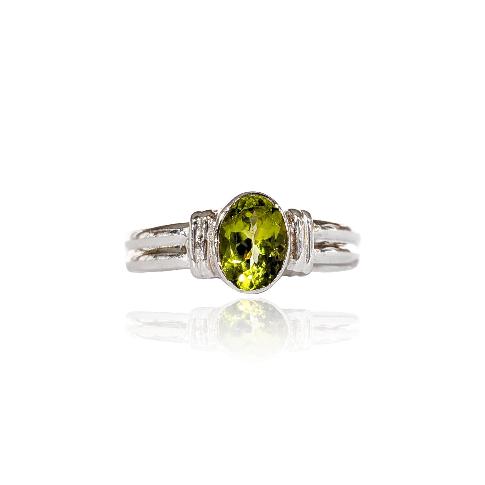 Peridot twin band sterling silver ring
