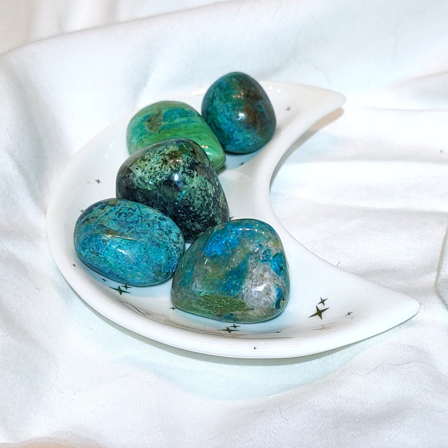 Chrysocolla tumbled stone