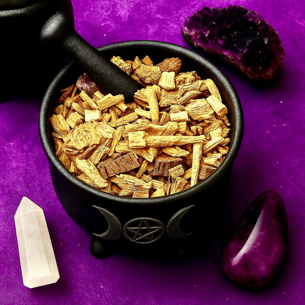 Luna Lovewitch enchanted herbs - Licorice Root