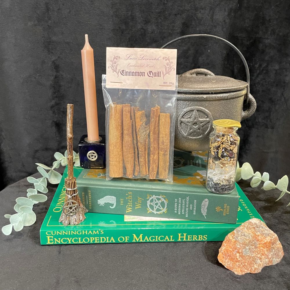 Luna Lovewitch Enchanted Herbs - Cinnamon Quills