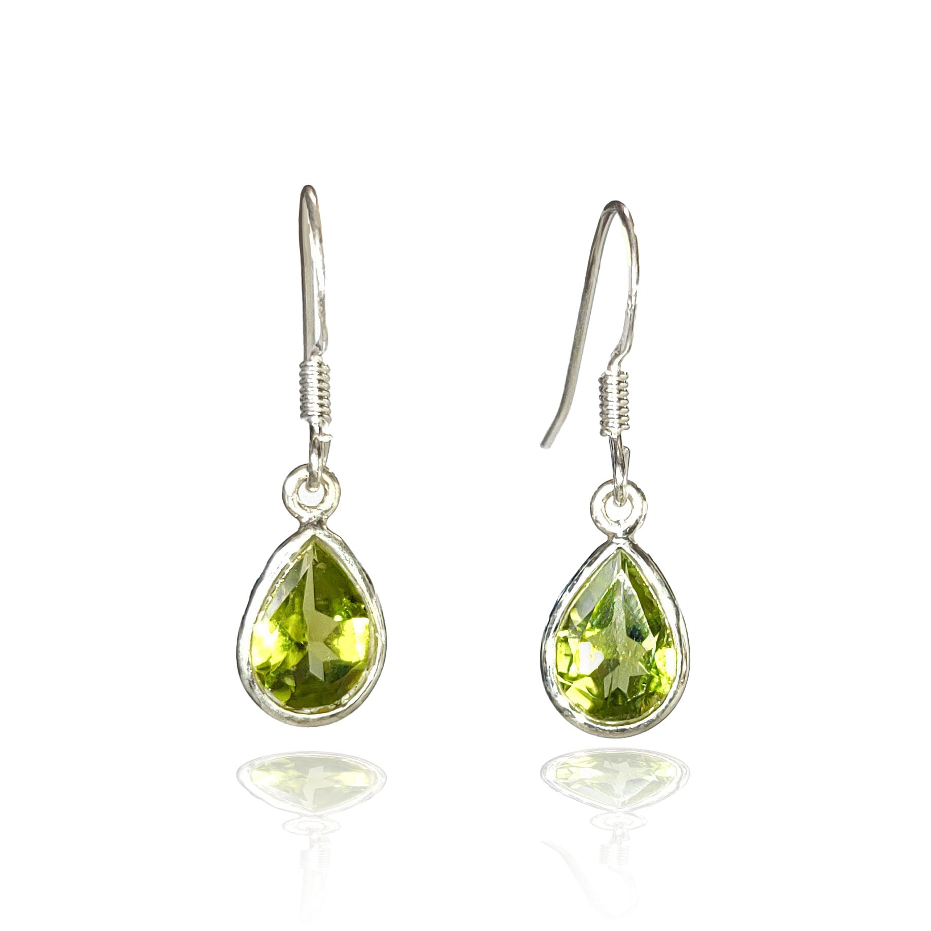 Annabelle Peridot sterling silver earring