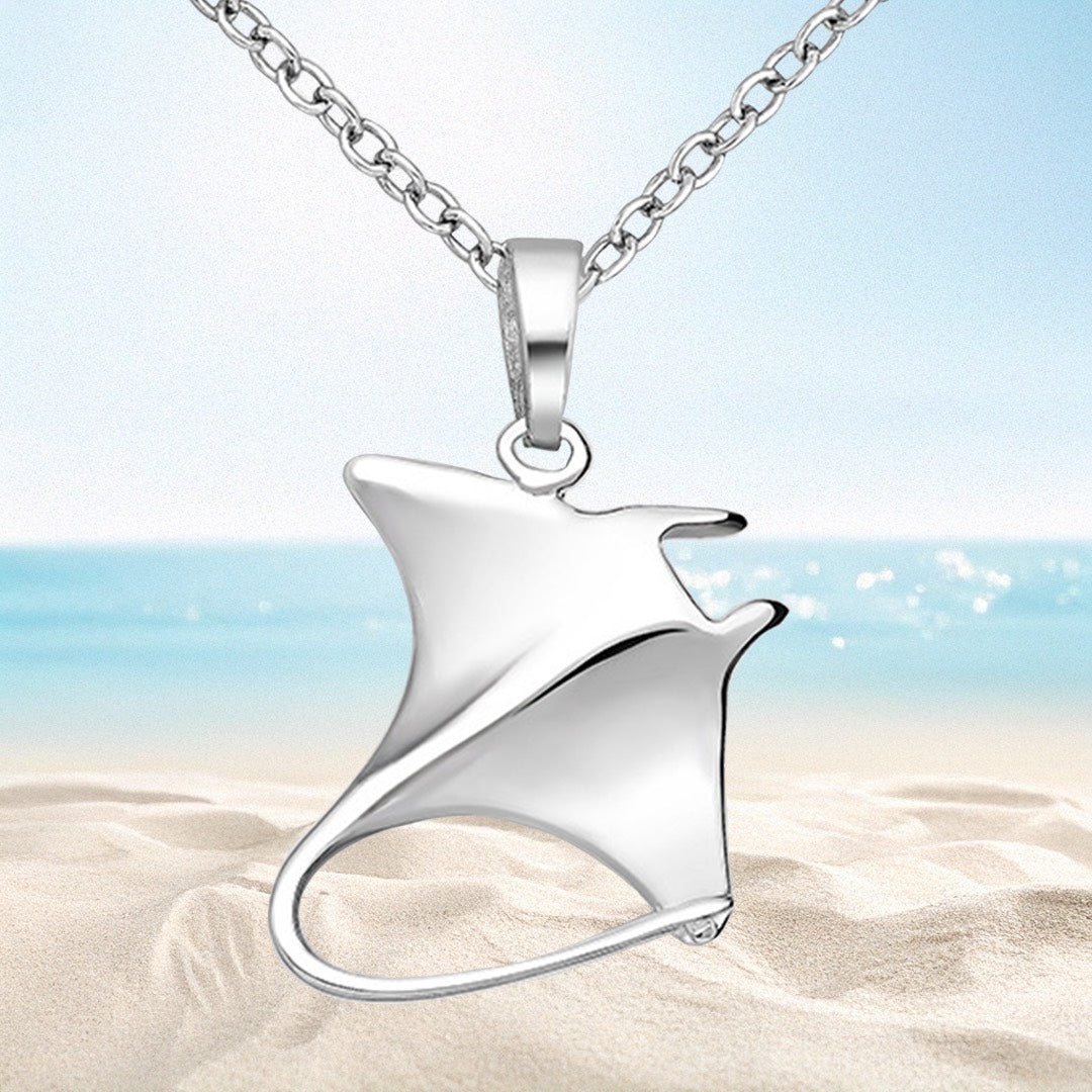 Manta ray sterling silver Pendant