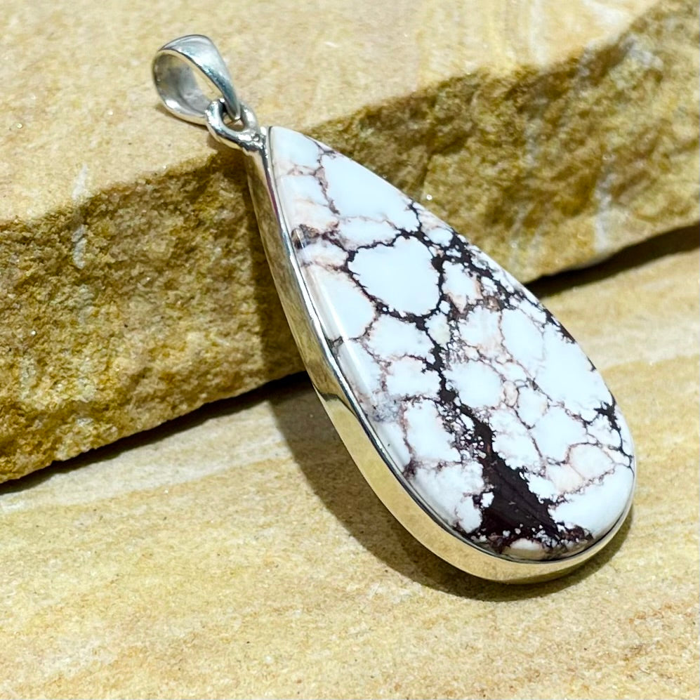 Magnesite tear drop pendant in sterling silver