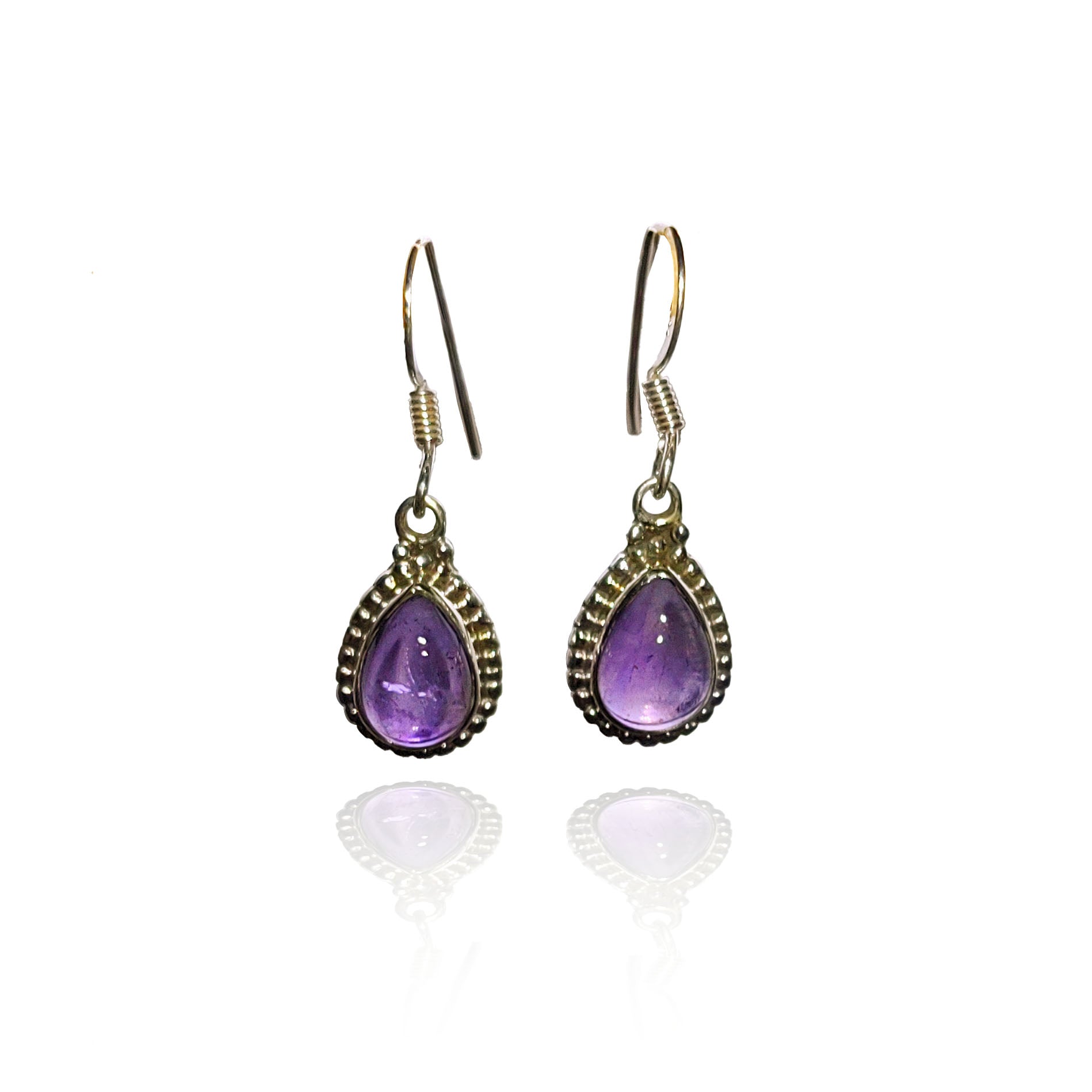 Dorothea amethyst sterling silver earring