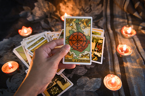 Reading - 30/60 minute in-person session ($20 deposit)