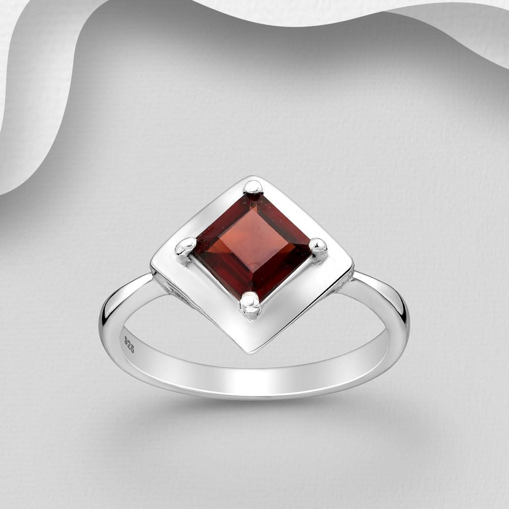 Solitaire princess cut garnet sterling silver ring in larger sizes 10-12